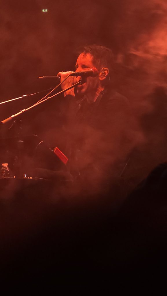 Le leader de Nine Inch Nails Trent Reznot à l'Accor Arena